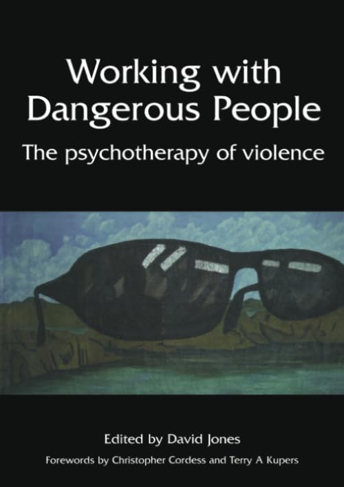 technical//working-with-dangerous-people-9781857758245